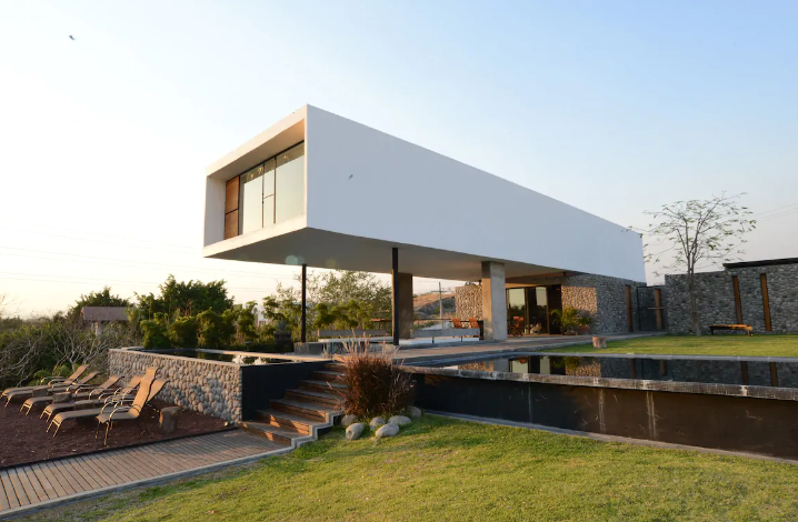 Home in Xochitepec, Mexico